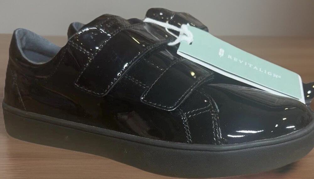 Revitalign Malibu Bella Patent Sneakers Women’s 8.5D Black Comfort